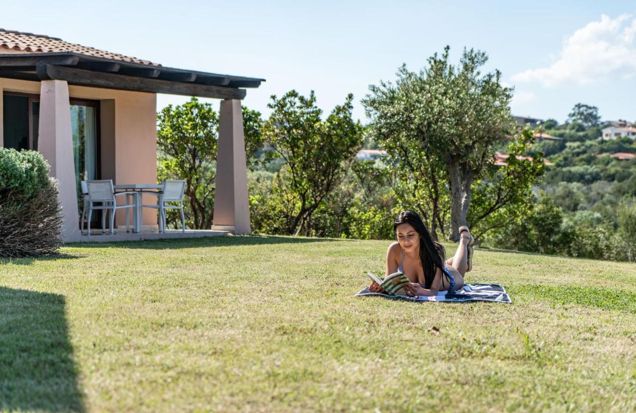 סאן תאודורו Grande Baia Resort & Spa מראה חיצוני תמונה